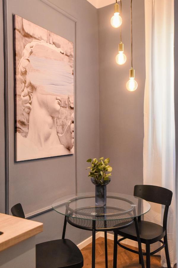 Modern Stay - Central Studios With Wall Projector Near Radisson Bukareszt Zewnętrze zdjęcie