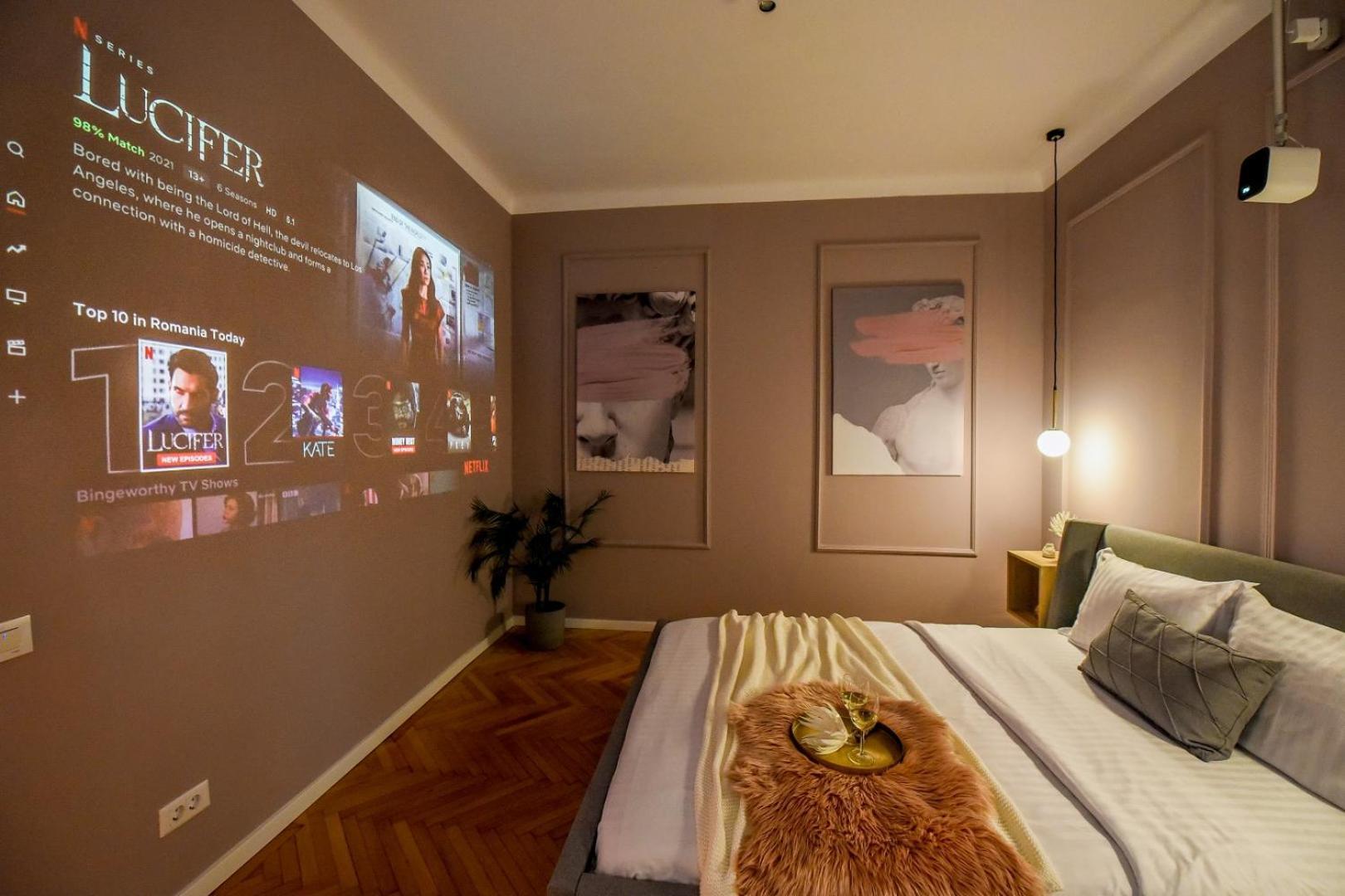 Modern Stay - Central Studios With Wall Projector Near Radisson Bukareszt Pokój zdjęcie